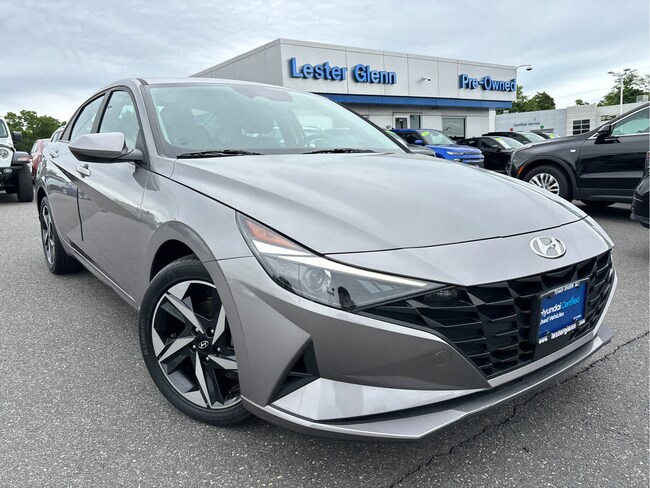 2023 Hyundai Elantra SEL Sedan