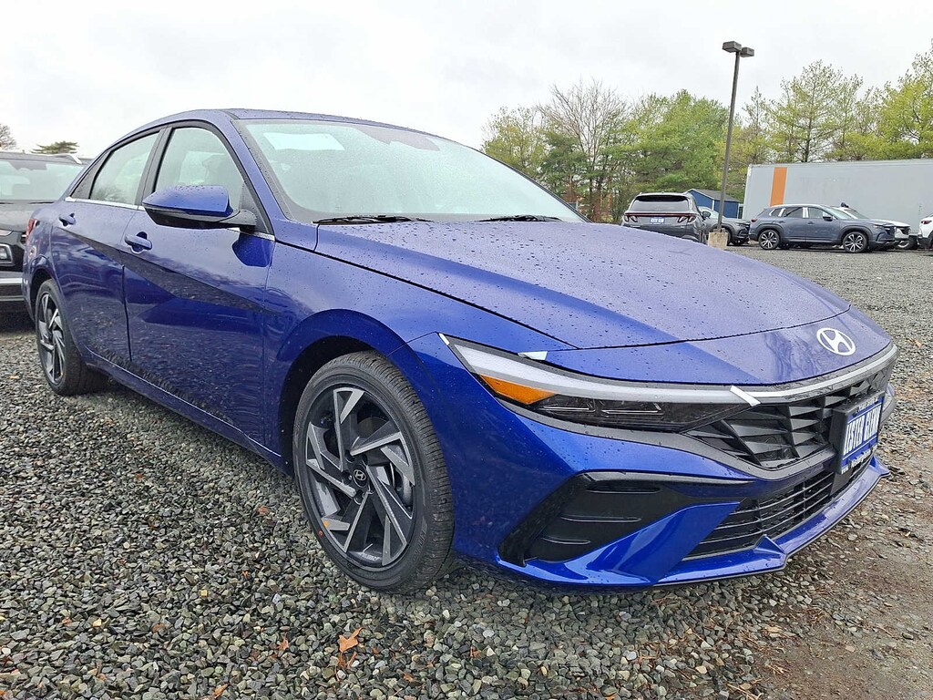 New 2026 Hyundai Elantra Limited Sedan