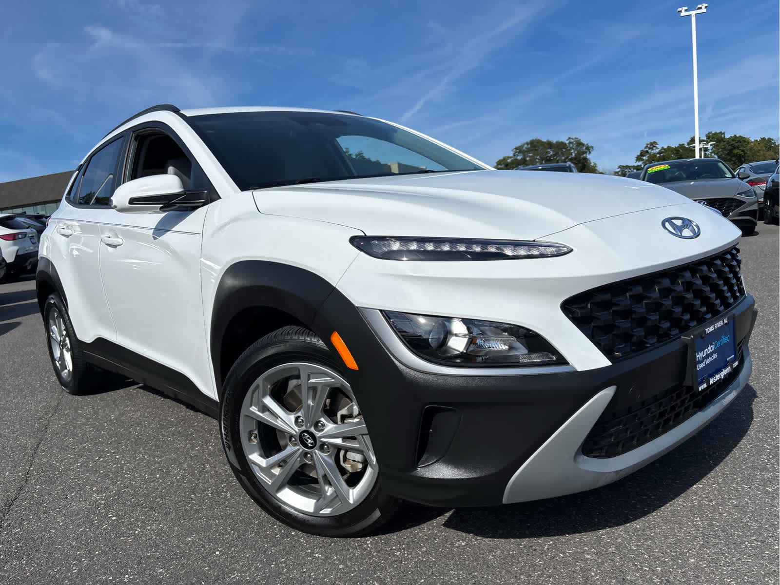 2023 Hyundai Kona SEL photo 2