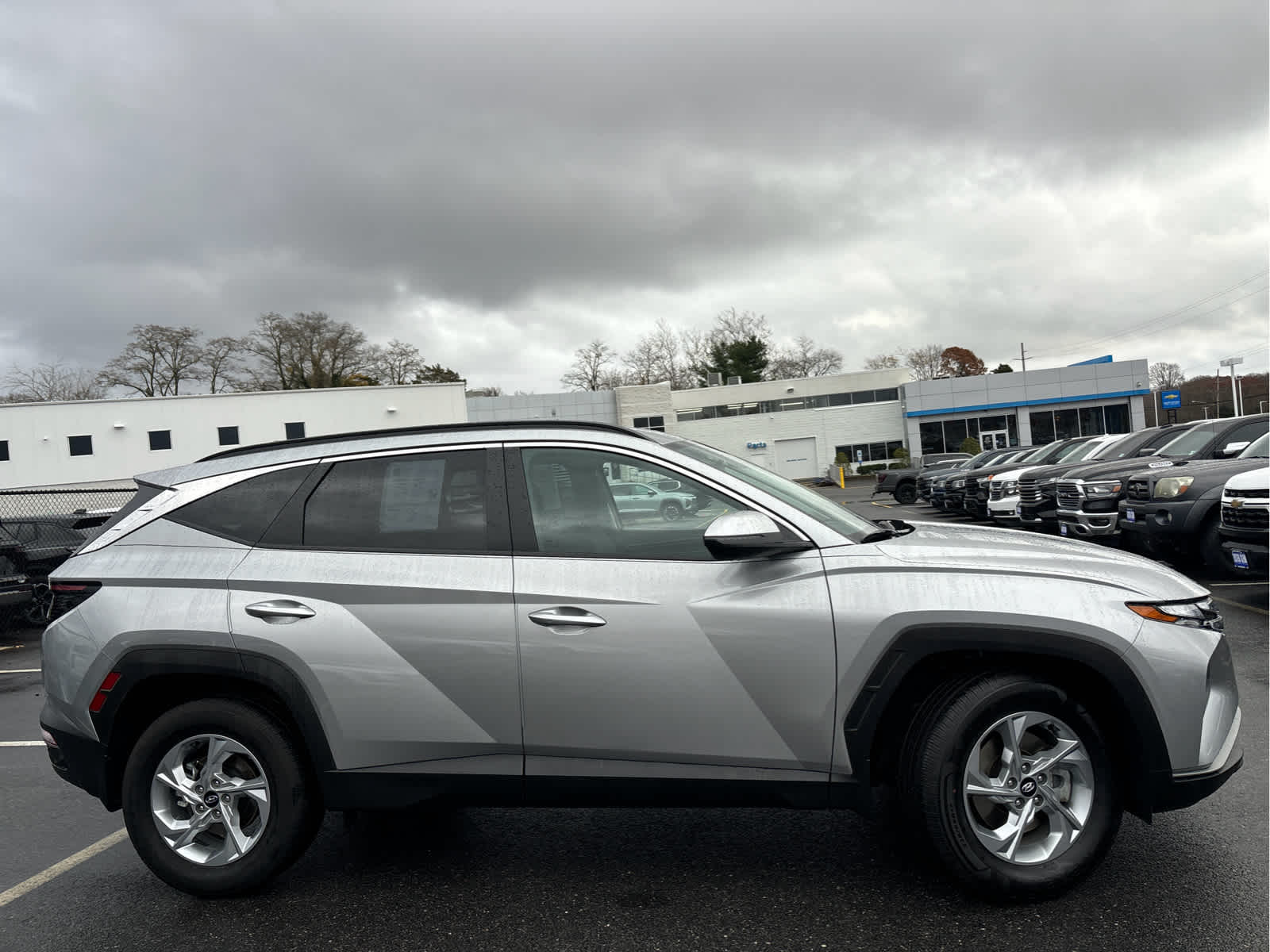 2023 Hyundai Tucson SEL photo 3