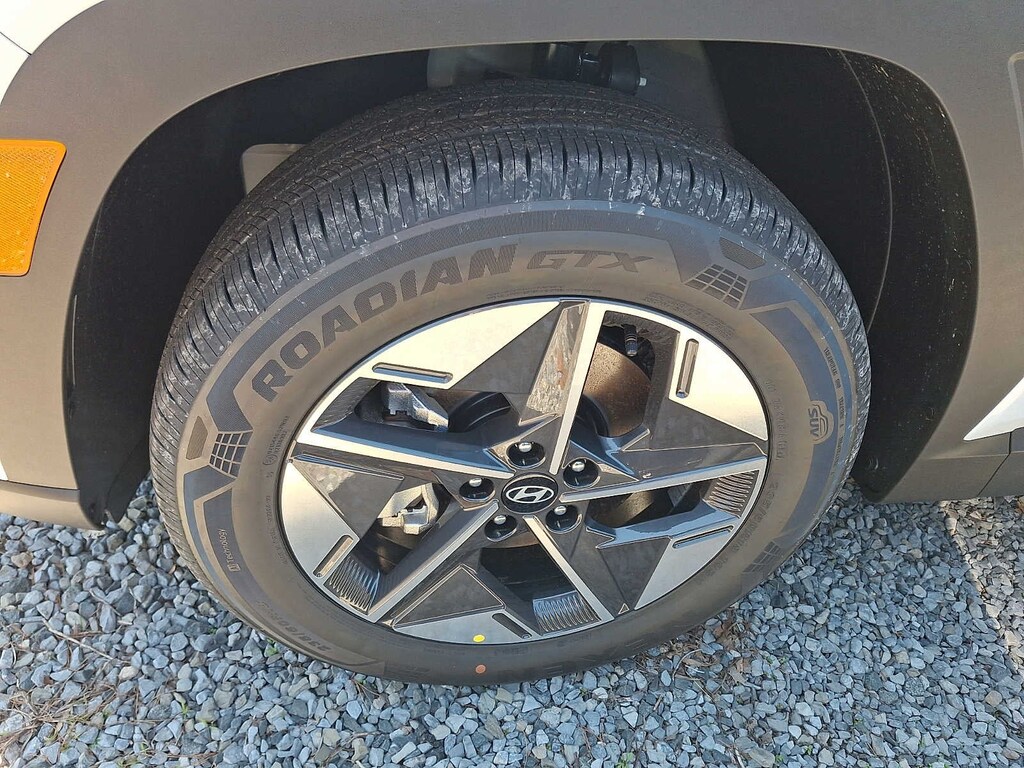 New 2026 Hyundai Tucson Plug-In Hybrid SEL SUV
