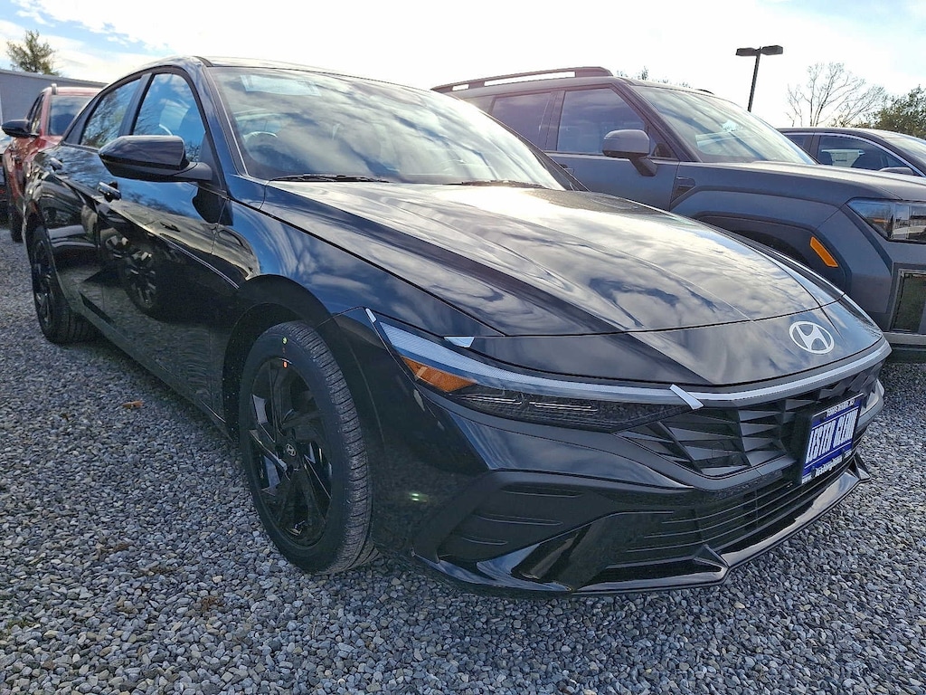 New 2026 Hyundai Elantra SEL Sport Sedan