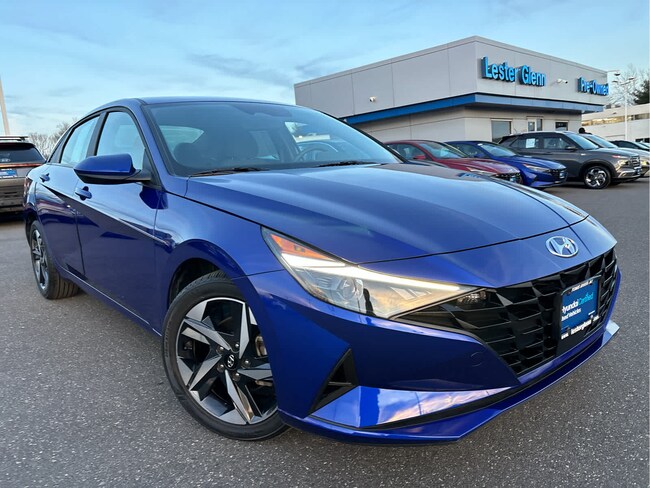 2023 Hyundai Elantra SEL Sedan