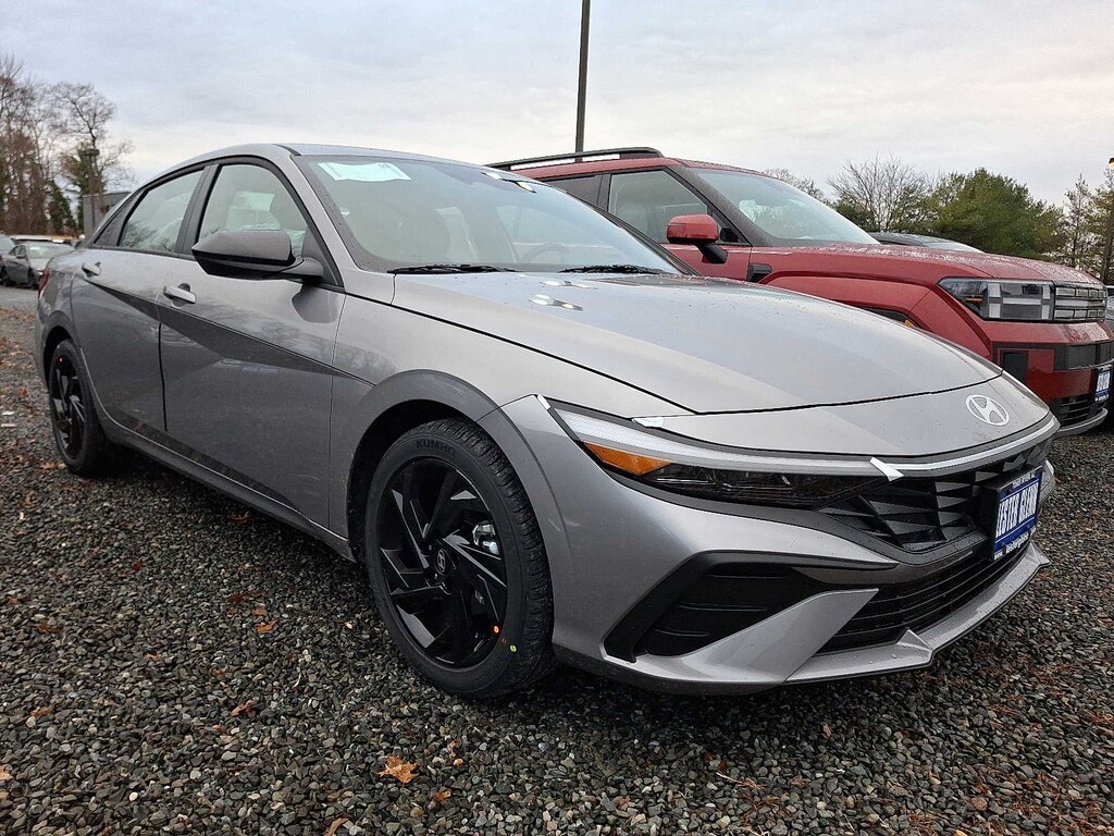 New 2026 Hyundai Elantra SEL Sport Sedan