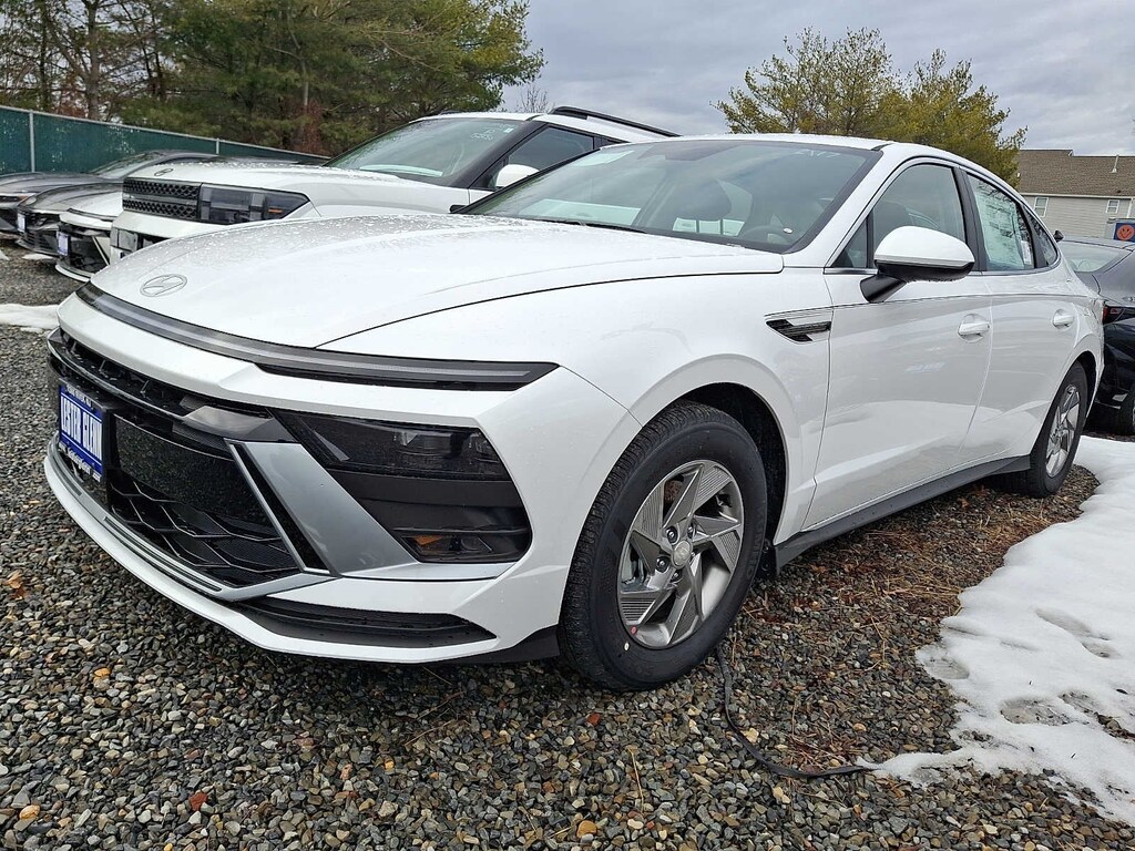 New 2026 Hyundai Sonata SE Sedan