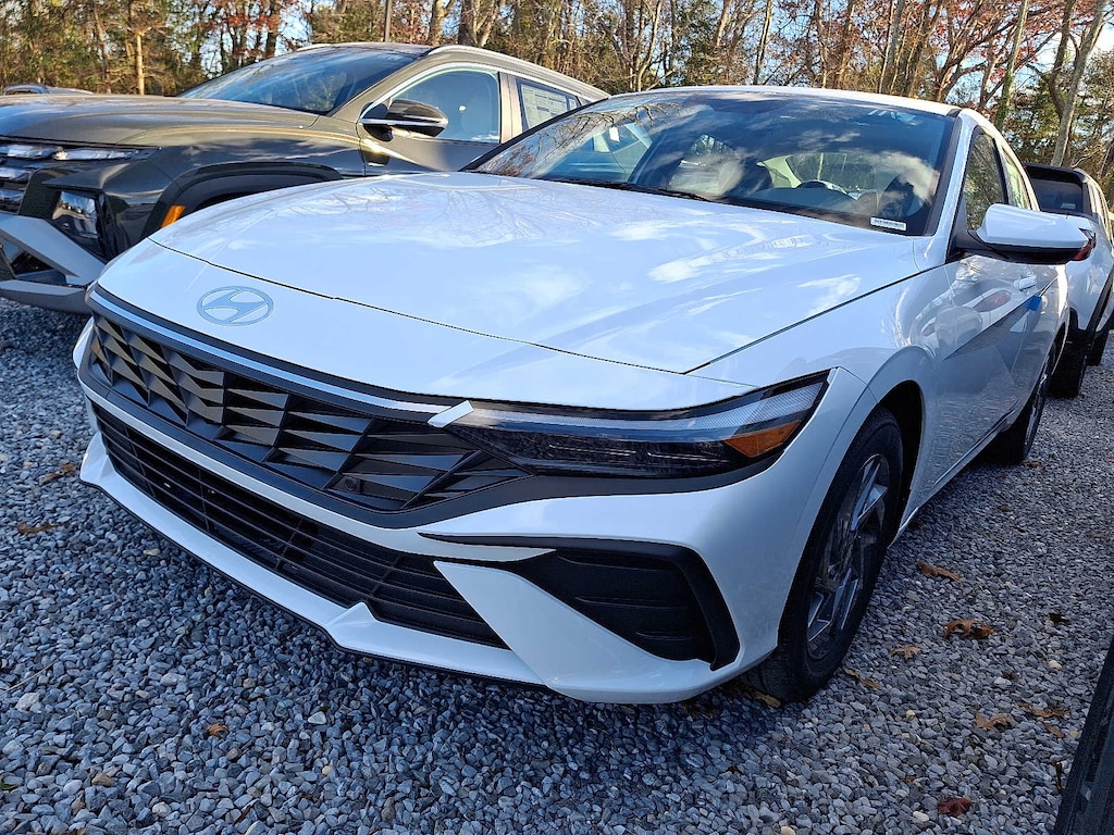 New 2026 Hyundai Elantra Hybrid Blue Sedan