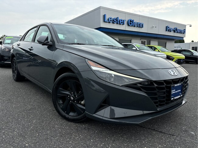 2023 Hyundai Elantra SEL Sedan