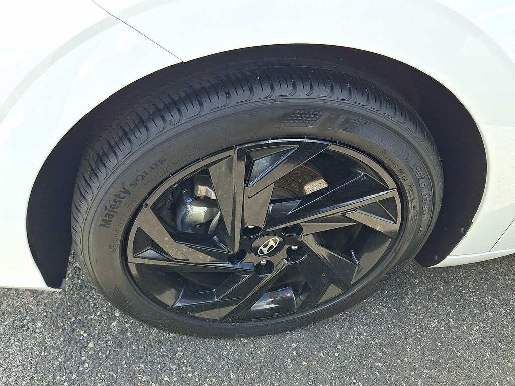 New 2026 Hyundai Elantra SEL Sport Sedan