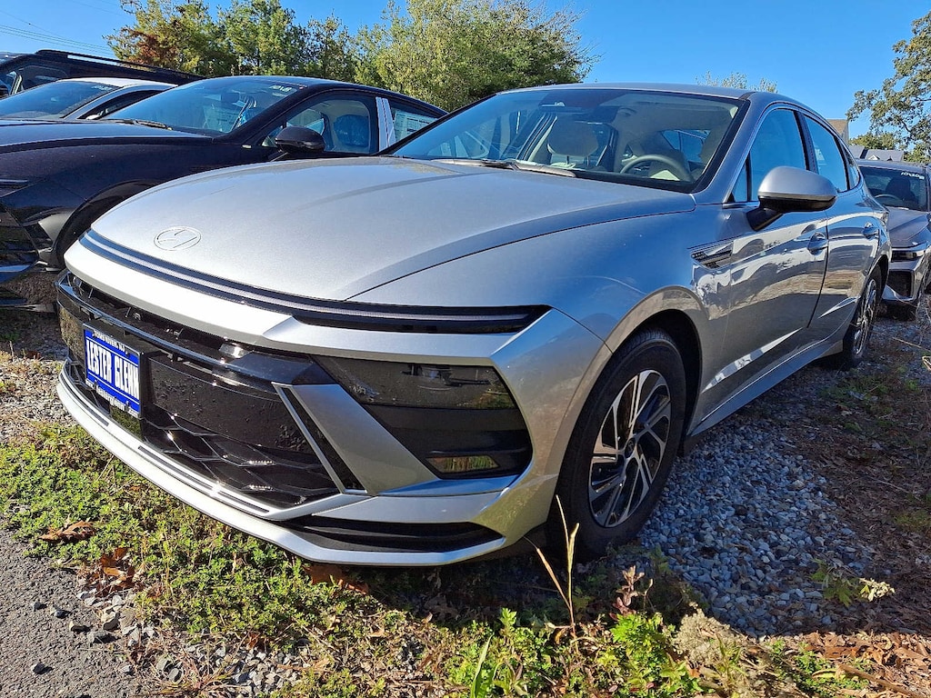 New 2026 Hyundai Sonata Hybrid Blue Sedan