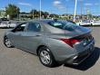 2024 Hyundai Elantra SE Sedan