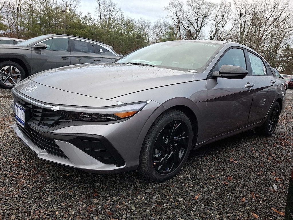 New 2026 Hyundai Elantra SEL Sport Sedan