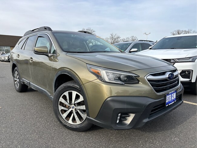 2022 Subaru Outback Premium SUV