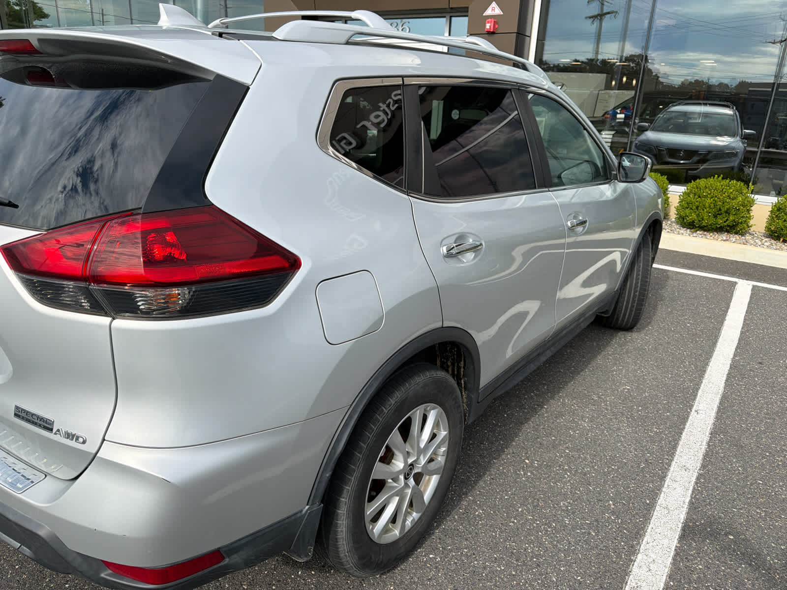 Used 2019 Nissan Rogue S SUV