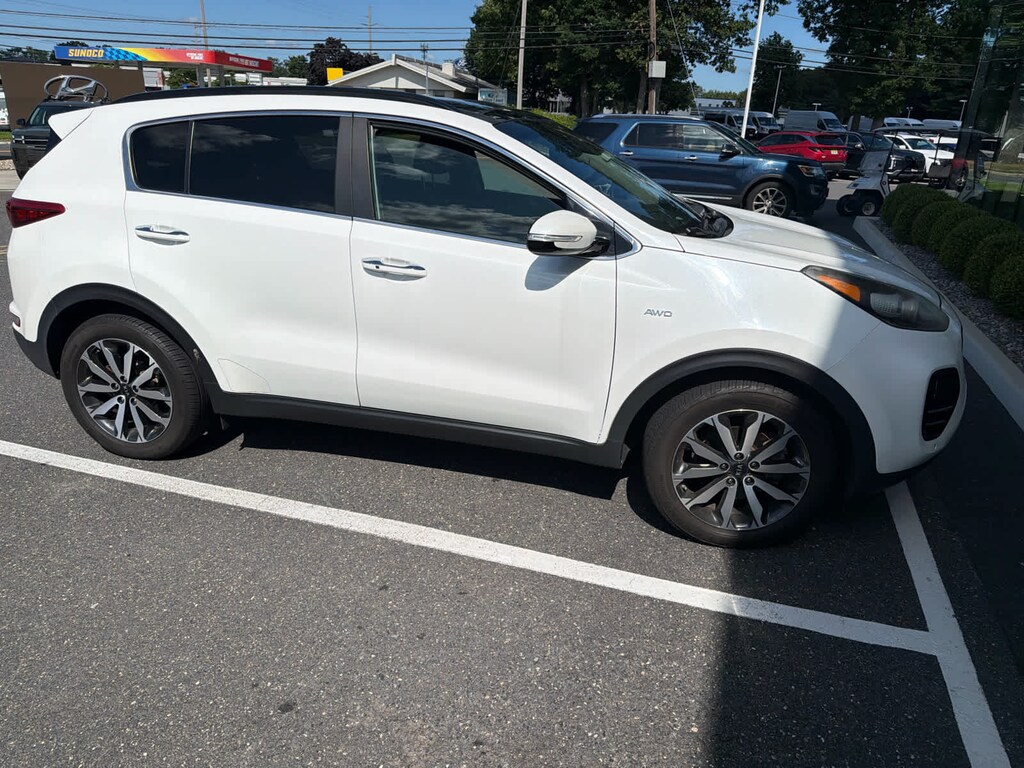 Used 2018 Kia Sportage EX SUV