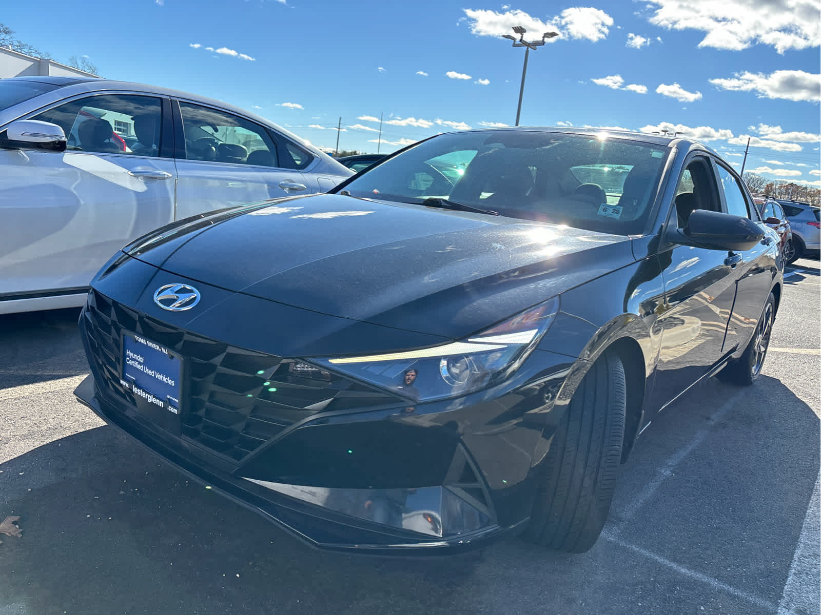 2023 Hyundai Elantra SEL photo 4