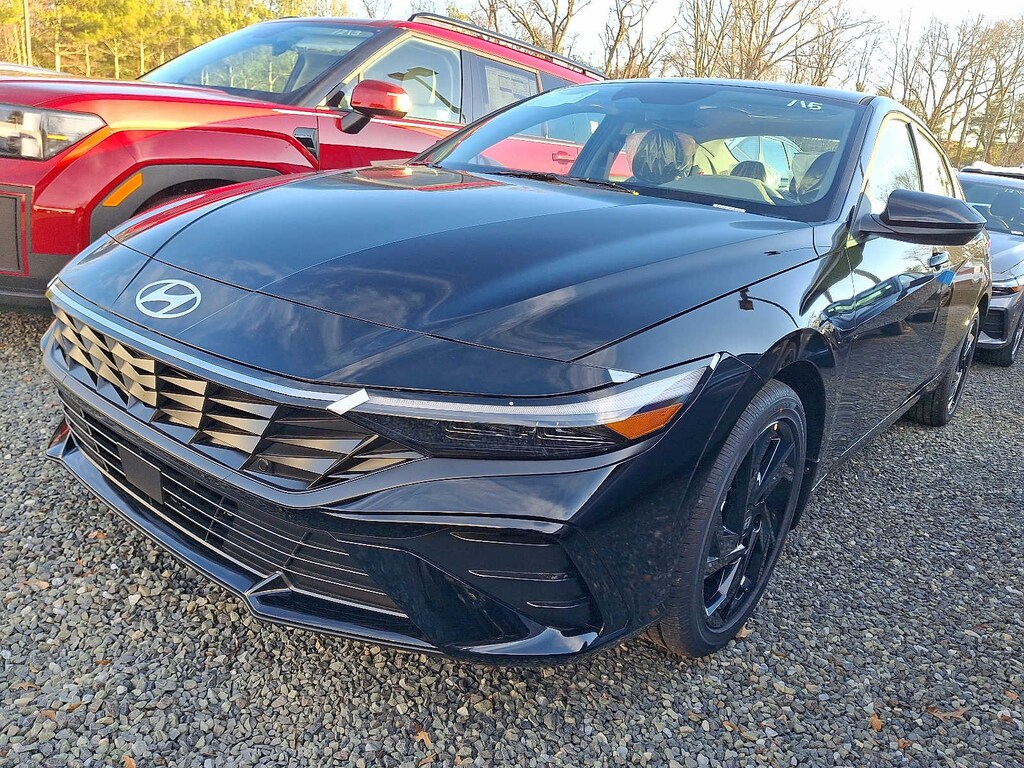 New 2026 Hyundai Elantra SEL Sport Premium Sedan