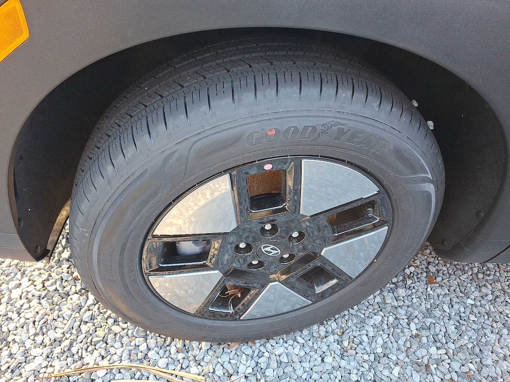 New 2026 Hyundai Santa Fe Hybrid SEL SUV