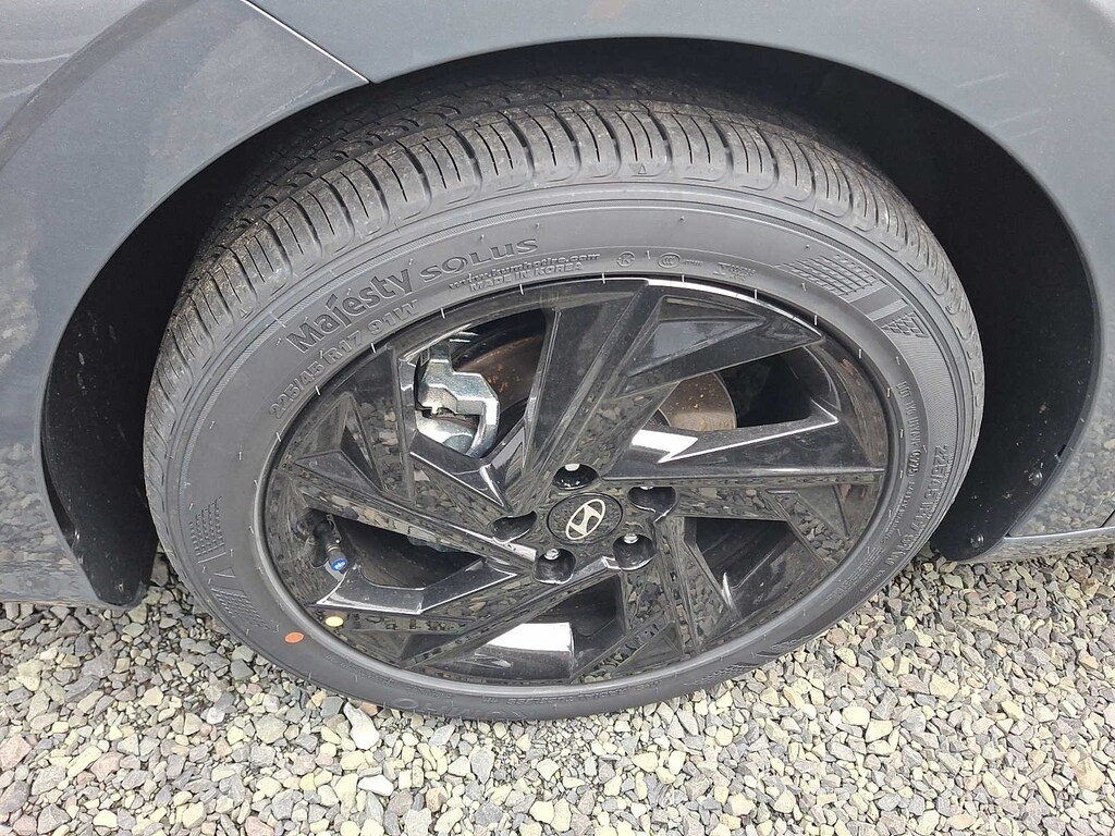 New 2026 Hyundai Elantra SEL Sport Sedan