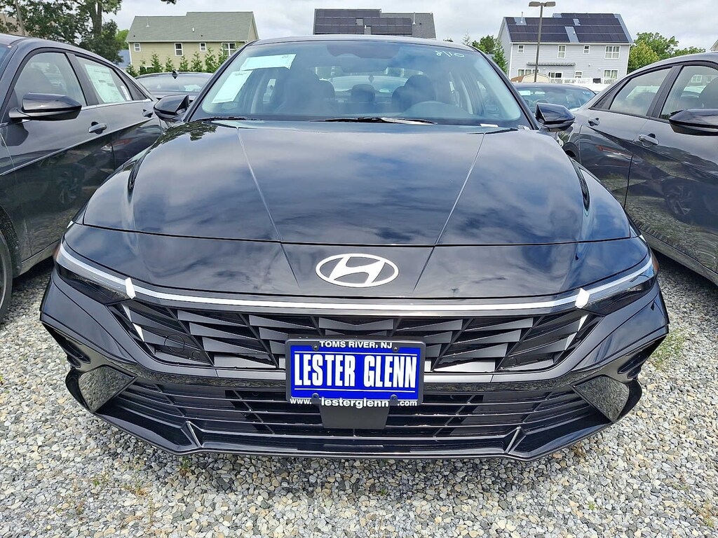 New 2026 Hyundai Elantra Limited Sedan