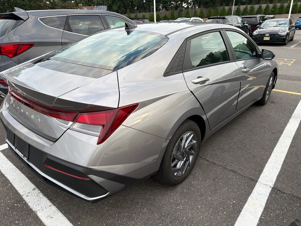 Certified 2024 Hyundai Elantra SEL Sedan