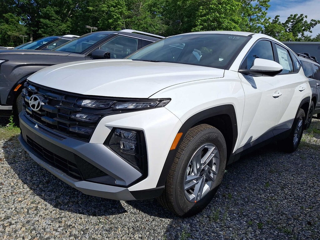New 2026 Hyundai Tucson SE SUV