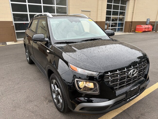 2024 Hyundai Venue SEL SUV