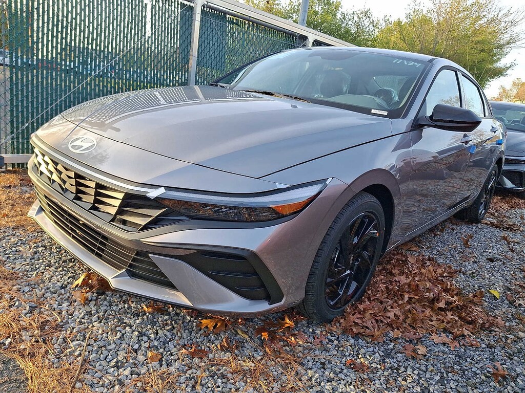 New 2026 Hyundai Elantra SEL Sport Sedan