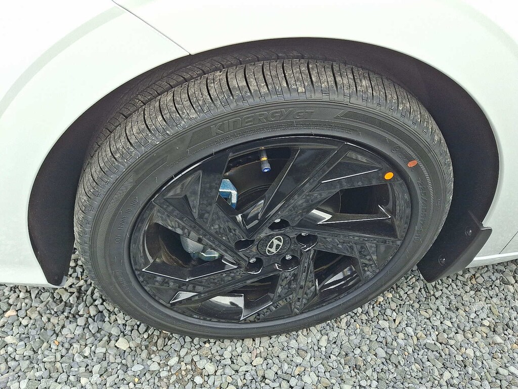 New 2026 Hyundai Elantra SEL Sport Premium Sedan