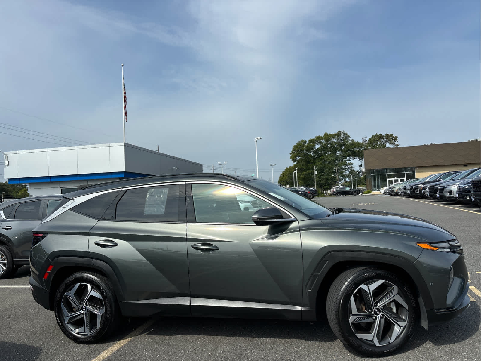 2022 Hyundai Tucson Limited photo 2
