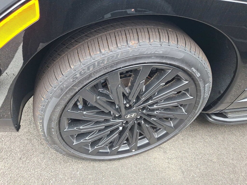 New 2026 Hyundai Santa Fe Calligraphy SUV