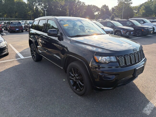 2021 Jeep Grand Cherokee Laredo SUV