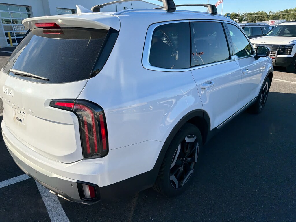Used 2024 Kia Telluride EX SUV