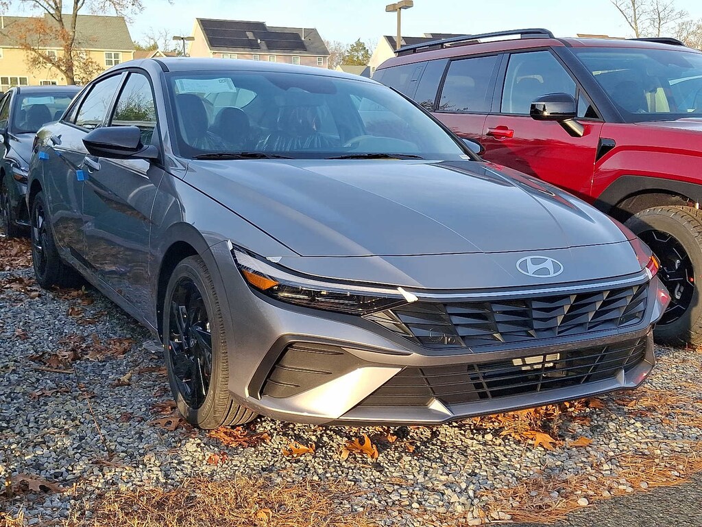 New 2026 Hyundai Elantra SEL Sport Sedan