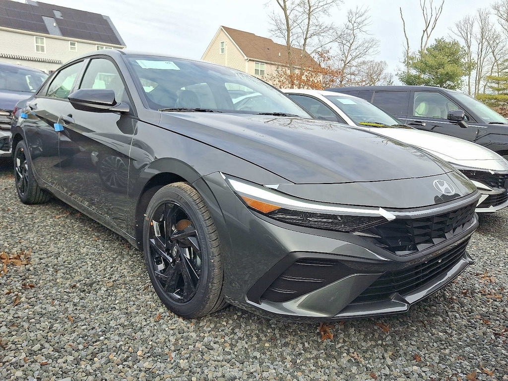 New 2026 Hyundai Elantra SEL Sport Sedan