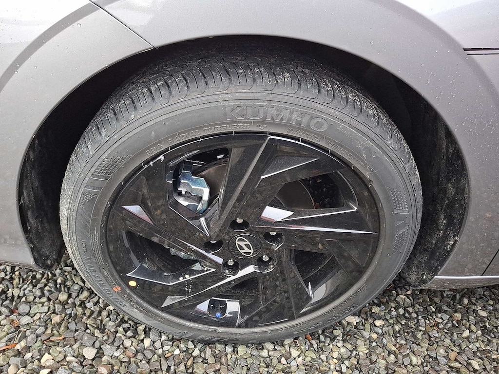 New 2026 Hyundai Elantra SEL Sport Sedan