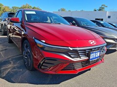 2025 Hyundai Elantra Limited Sedan