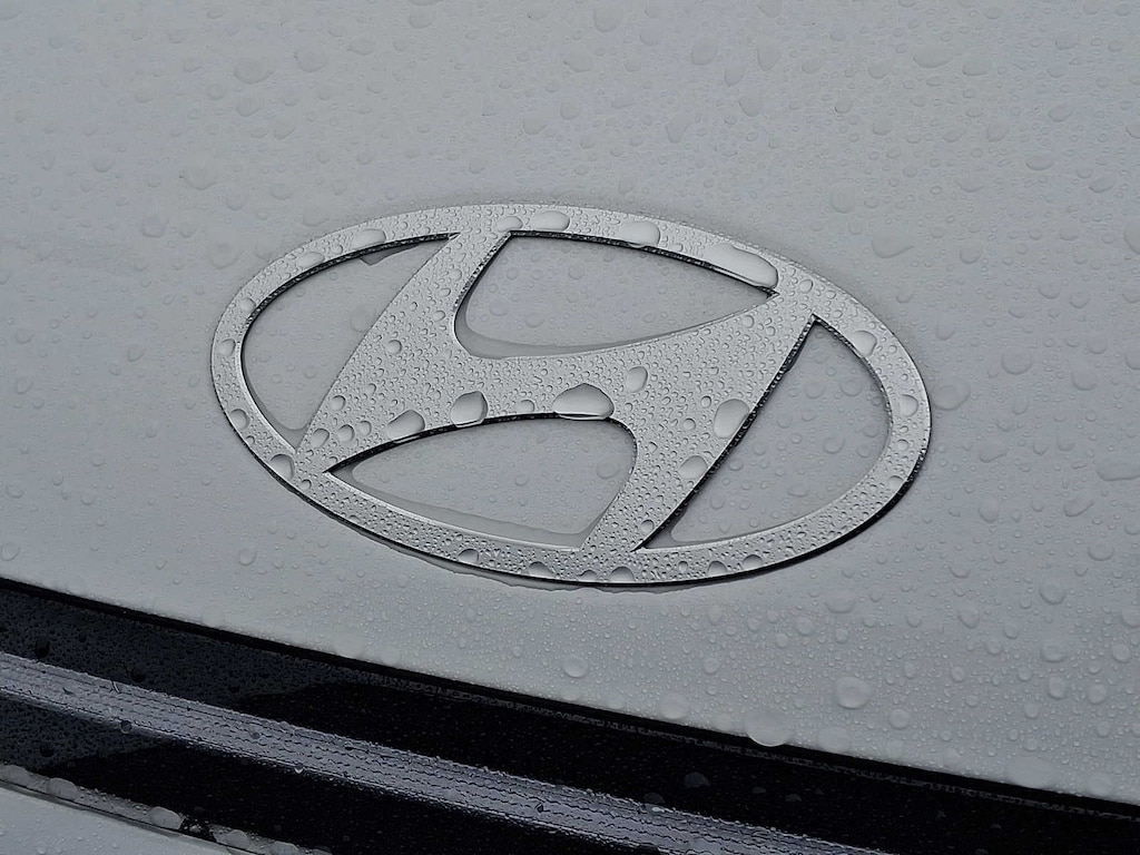 New 2026 Hyundai Kona Limited SUV
