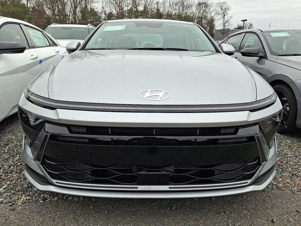 New 2026 Hyundai Sonata SE Sedan