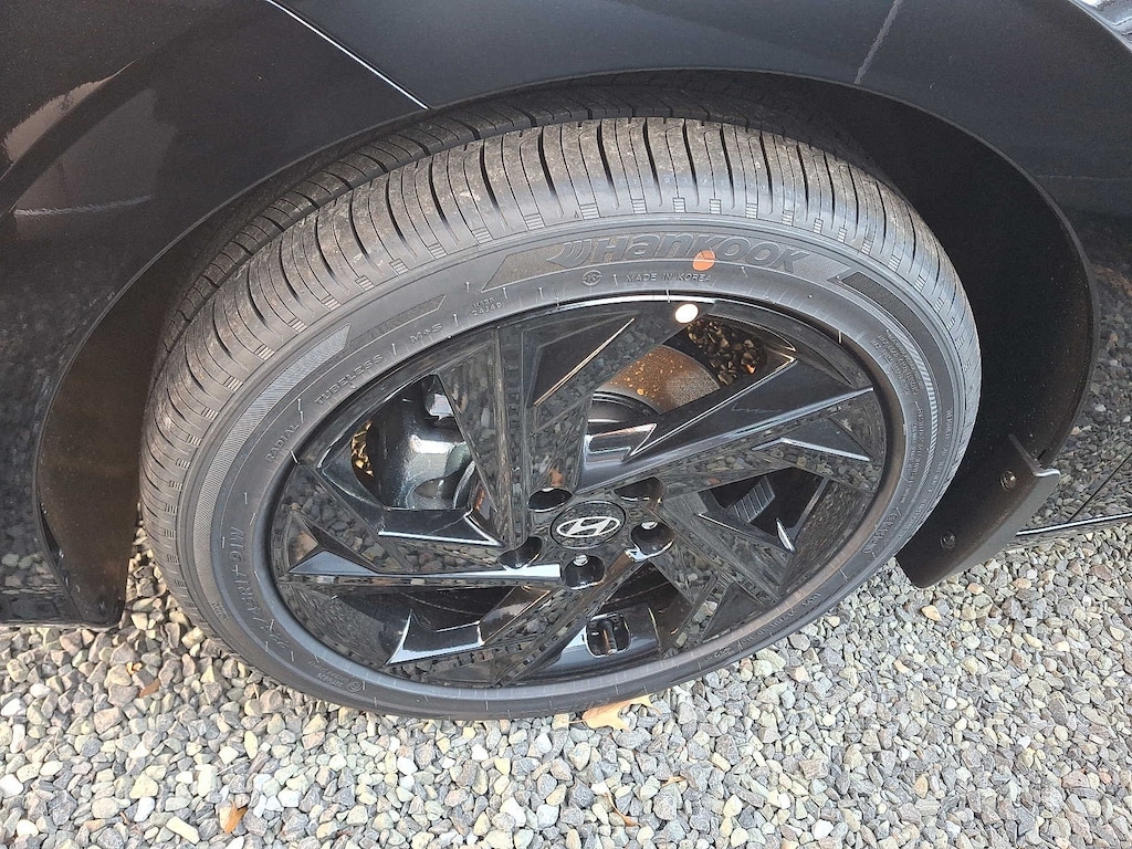 New 2026 Hyundai Elantra SEL Sport Premium Sedan