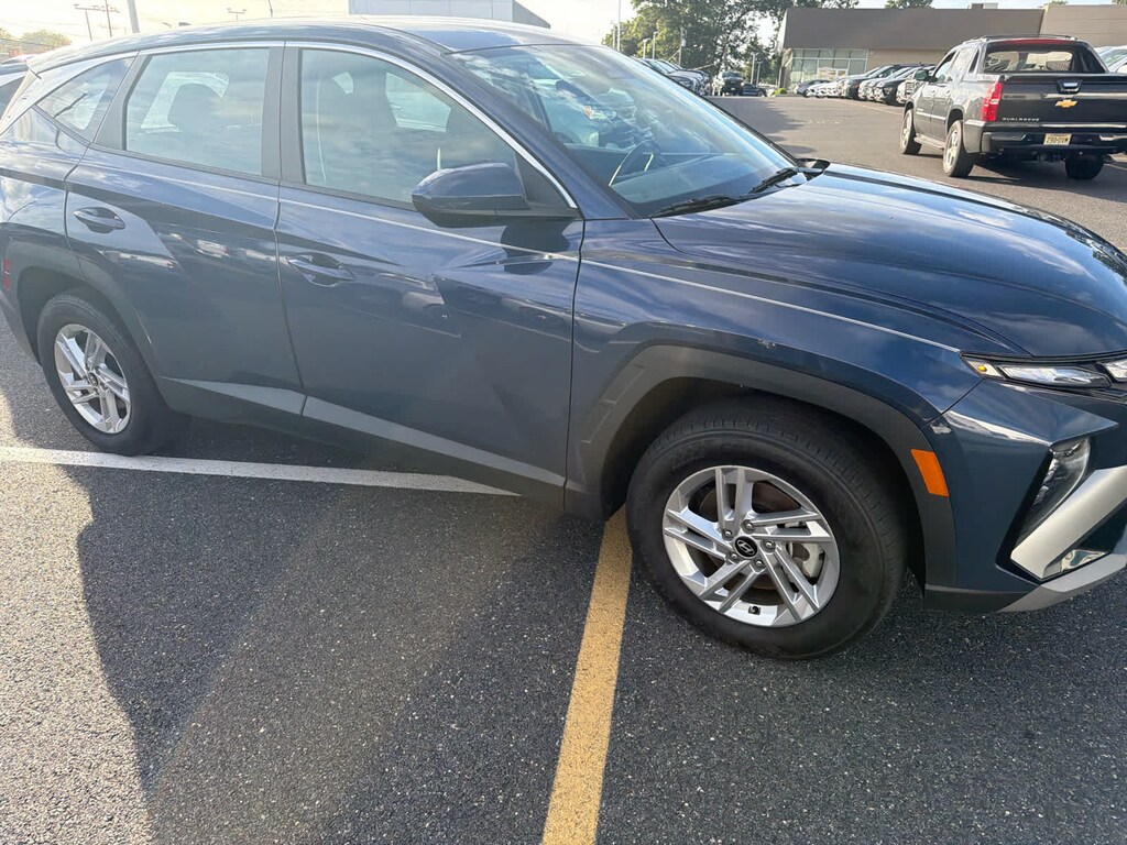 Certified 2025 Hyundai Tucson SE SUV