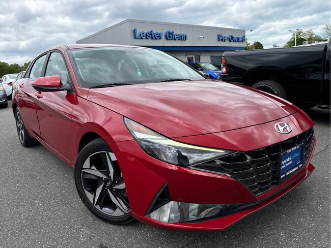 2022 Hyundai Elantra Limited Sedan
