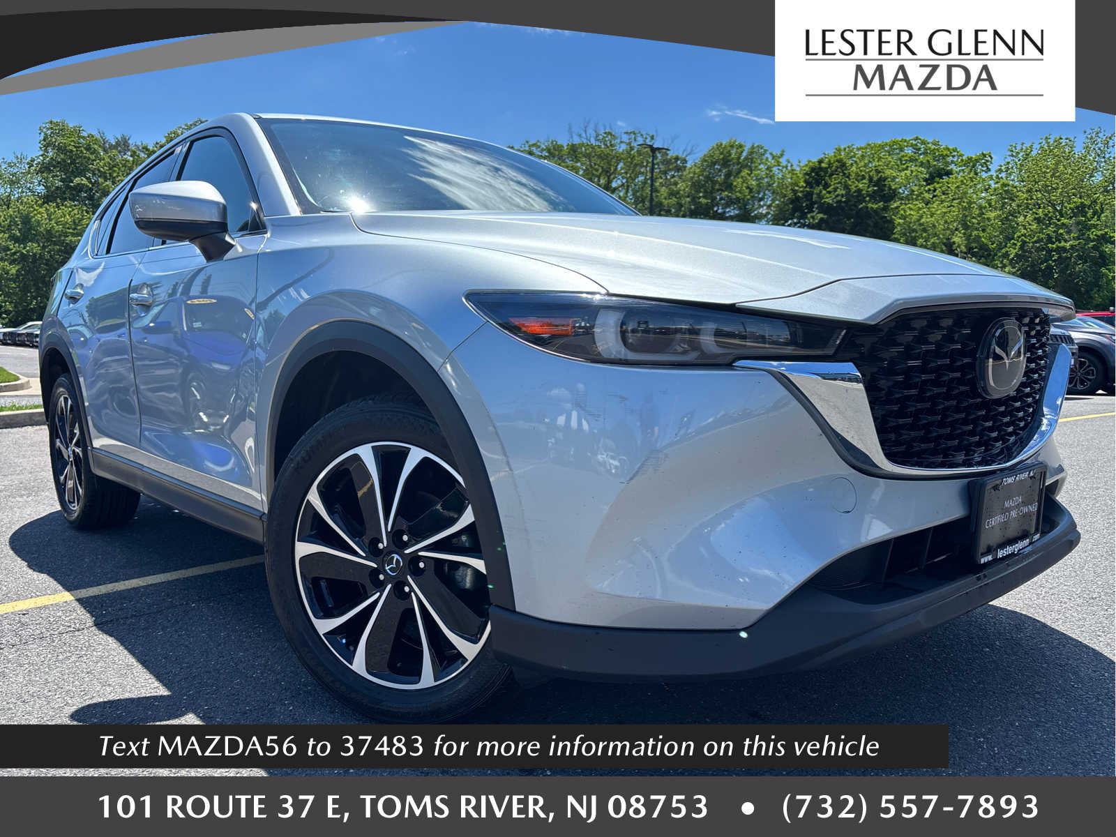 2023 Mazda CX-5 S Preferred package Auto AWD's photo