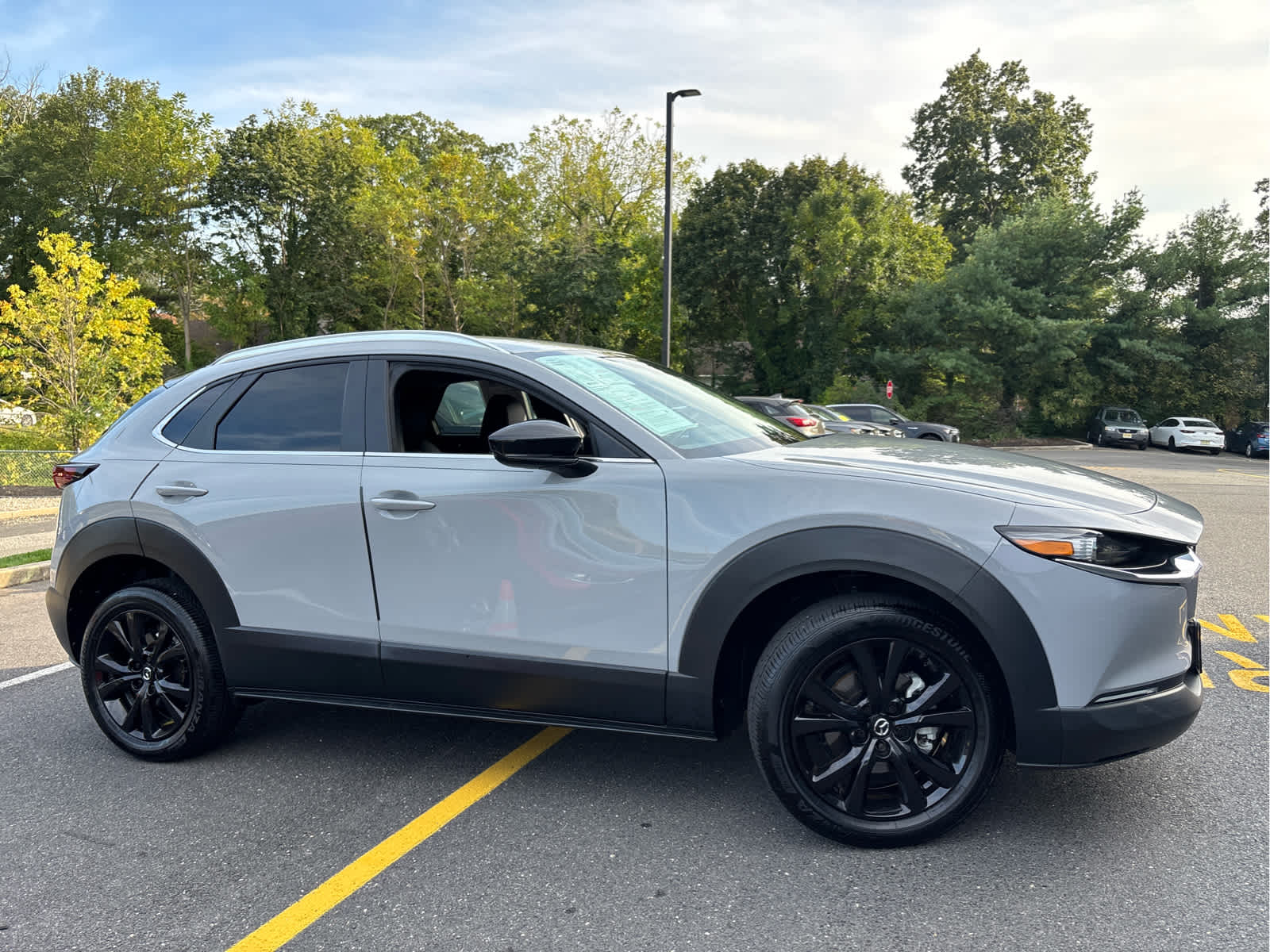 2025 Mazda CX-30 2.5 Select Sport photo 3