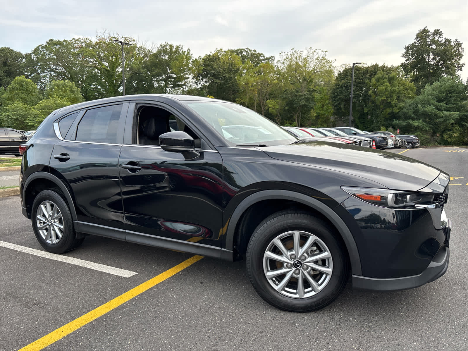 2023 Mazda CX-5 2.5 S Preferred photo 3