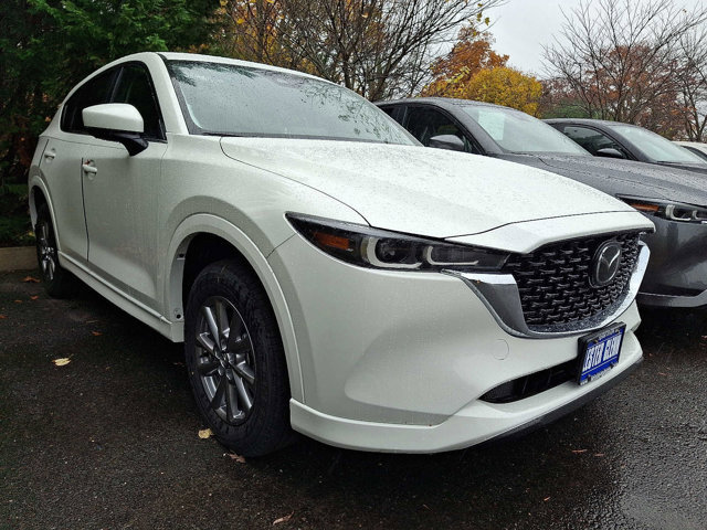2025 Mazda CX-5 S Select Package's photo