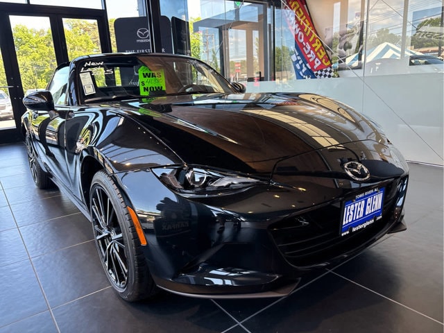 2025 Mazda MX-5 Miata Grand Touring's photo
