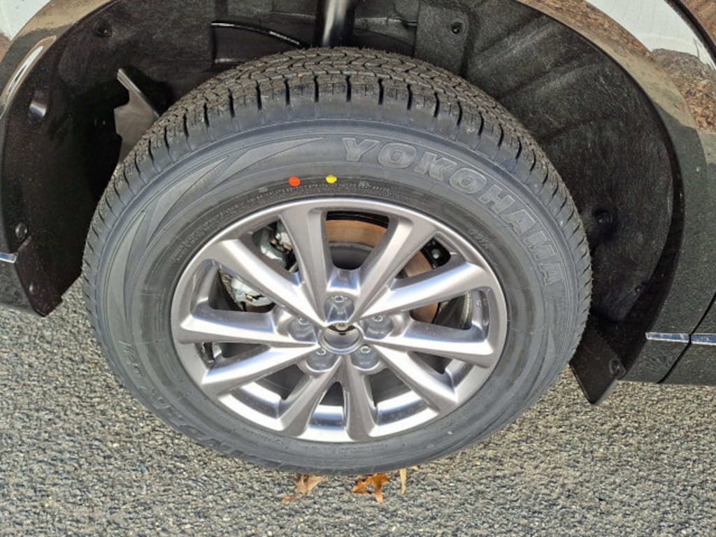 New 2025 Mazda CX-5 2.5 S Preferred AWD Sport Utility