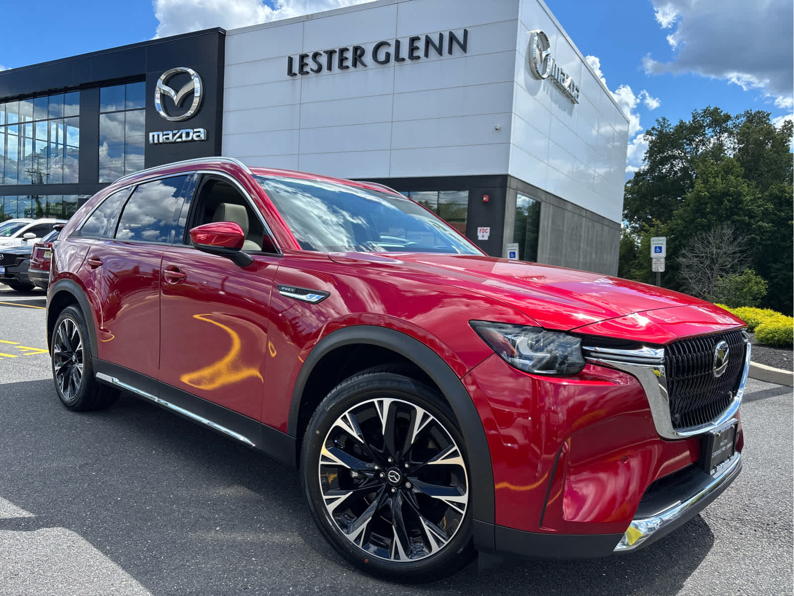 2024 Mazda CX-90 Plug-in Hybrid Premium photo 3
