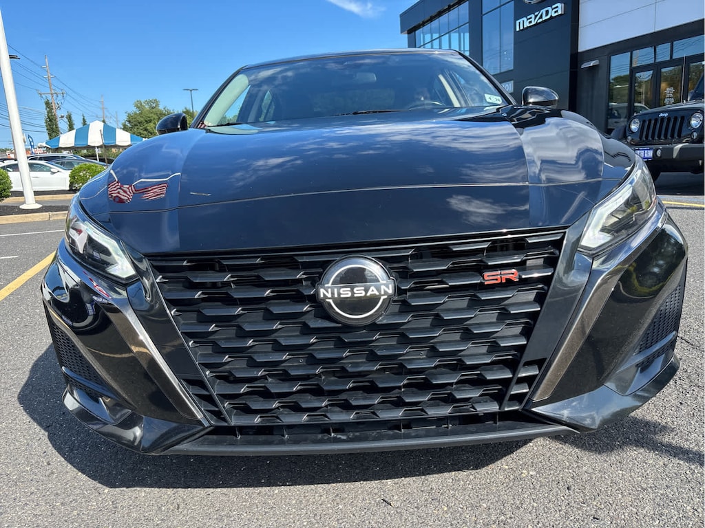 Used 2023 Nissan Altima 2.5 SR Sedan