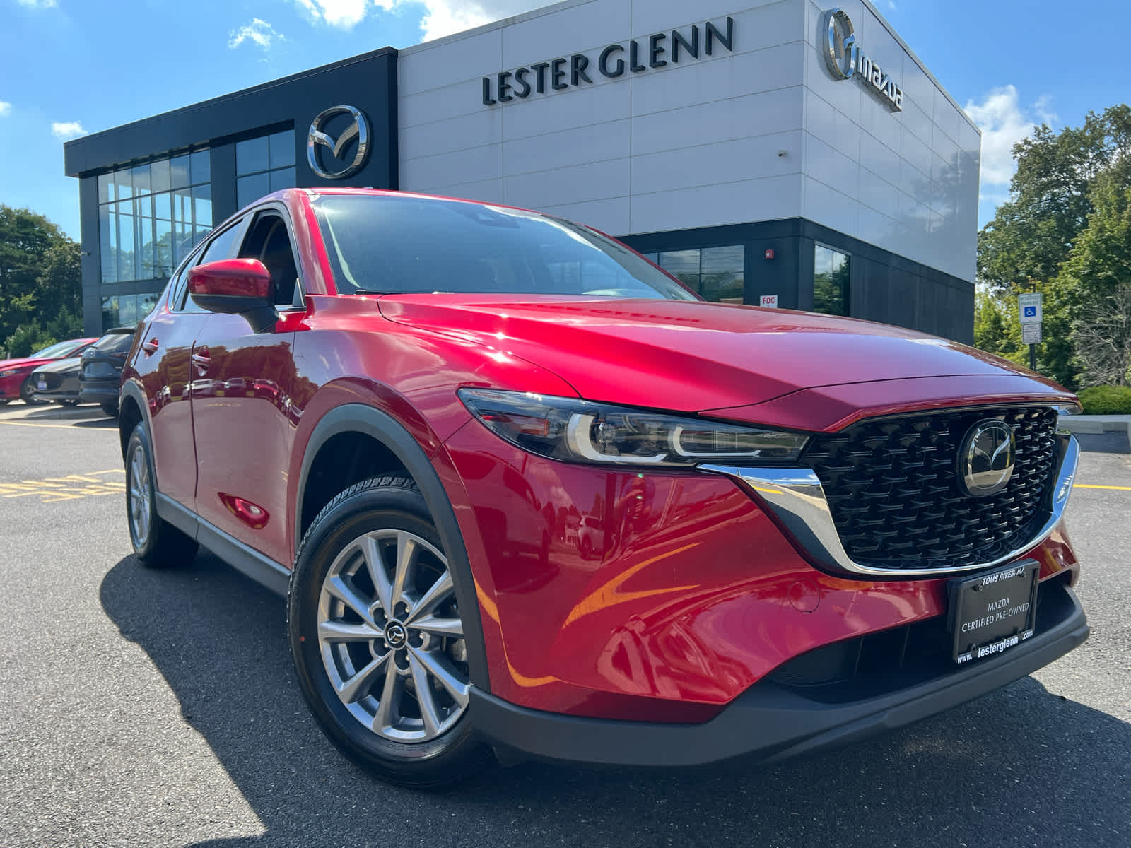2022 Mazda CX-5 2.5 S Preferred photo 2